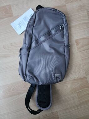 Travelon Classic Sling Bag, Nutmeg, Travelon Anti-theft Classic Sling Bag